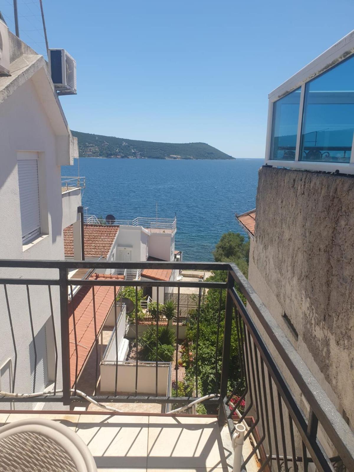 Sea View Apartments Herceg Novi Exterior photo